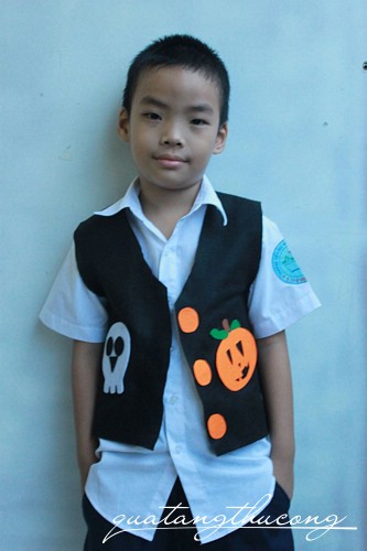 Áo gile Halloween